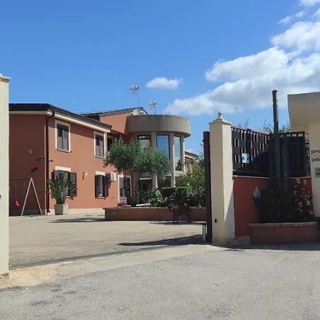 Apartment Emilia *